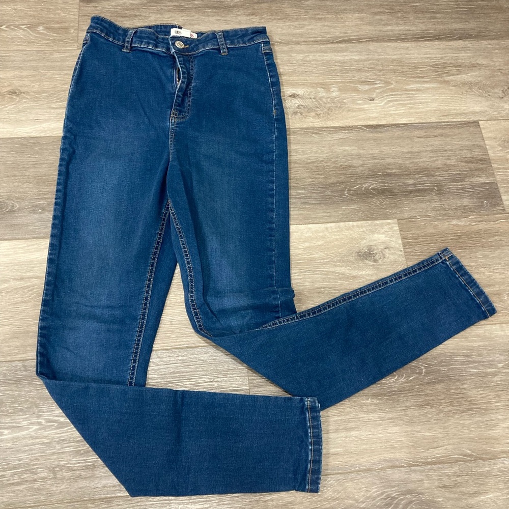 Urban Bliss Blue Skinny Leg Jeans Classic Style Size 4 Cotton